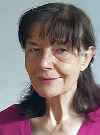 Gabriele Breitbach-Hitzel anzeigen Portrait