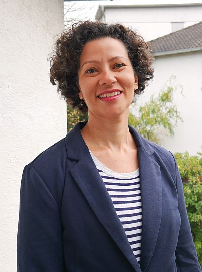 Valeria Lisboa anzeigen Portrait